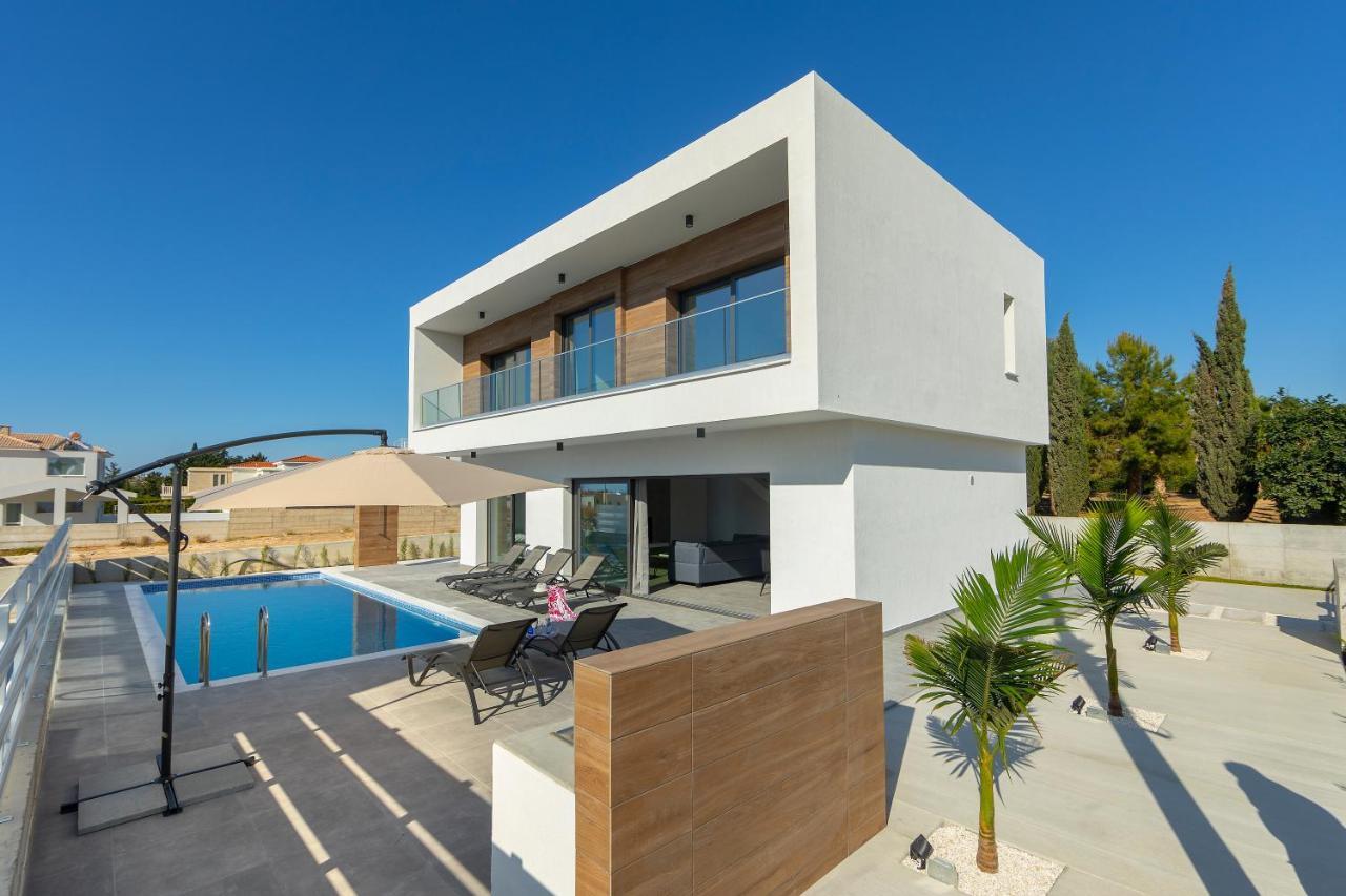 Villa Andre, Walking Distance To Coral Bay Peyia Exterior photo