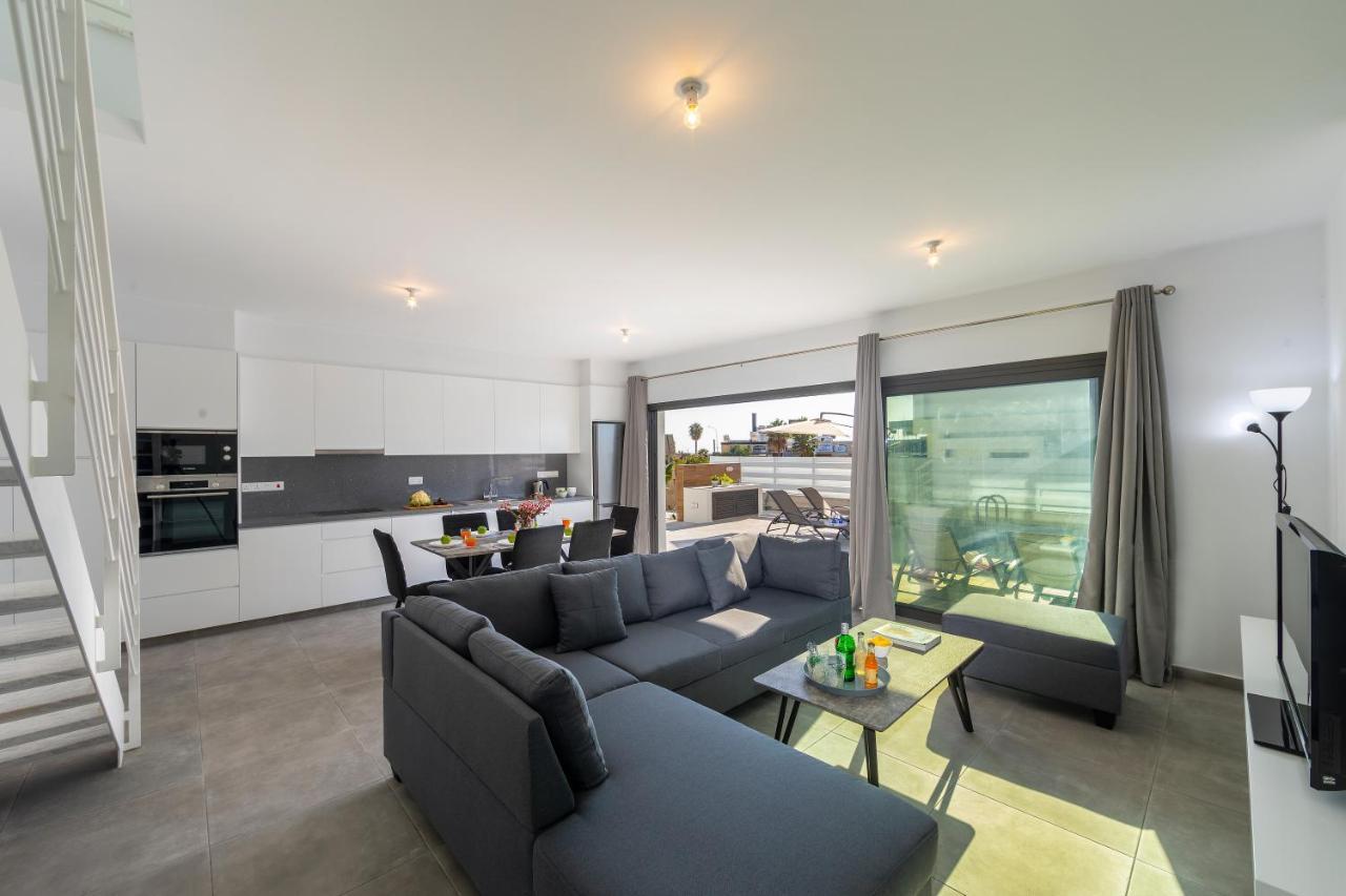 Villa Andre, Walking Distance To Coral Bay Peyia Exterior photo
