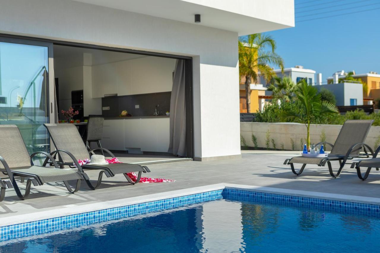 Villa Andre, Walking Distance To Coral Bay Peyia Exterior photo