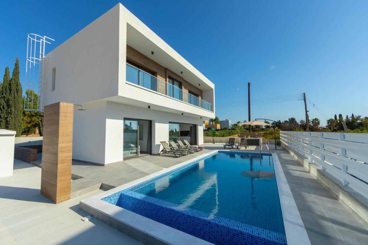 Villa Andre, Walking Distance To Coral Bay Peyia Exterior photo